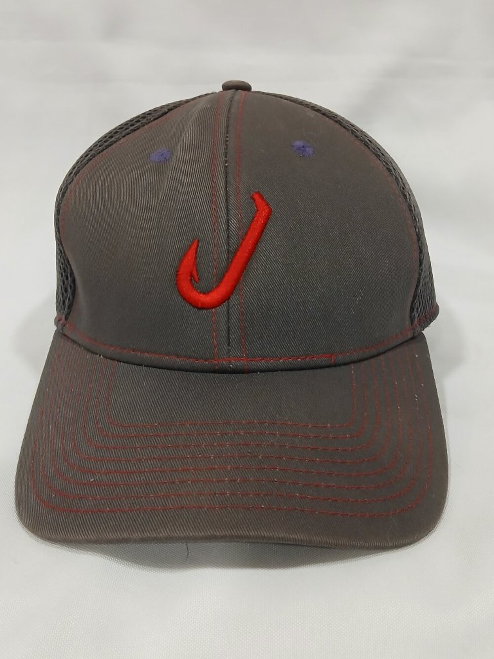 39Thirty Mesh Fitted Cap Fish Hook Jacklin's West Yellowstone Embroidery L/XL